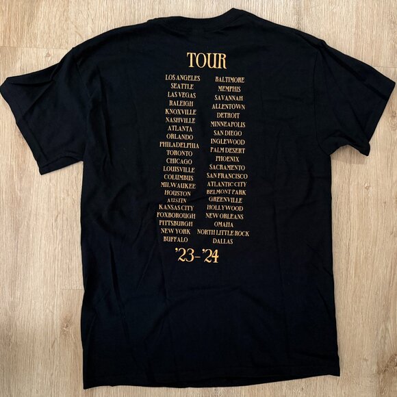 Stevie Nicks 2023 - 2024 Concert Tour Shirt - Picture 2 of 2
